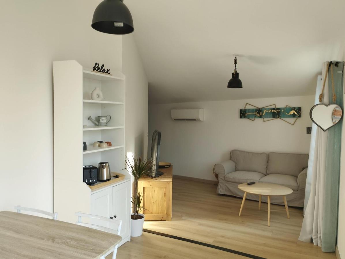 L'Atelier Des Reves Apartment ลา โร้ค-ซูร์-แซส ภายนอก รูปภาพ